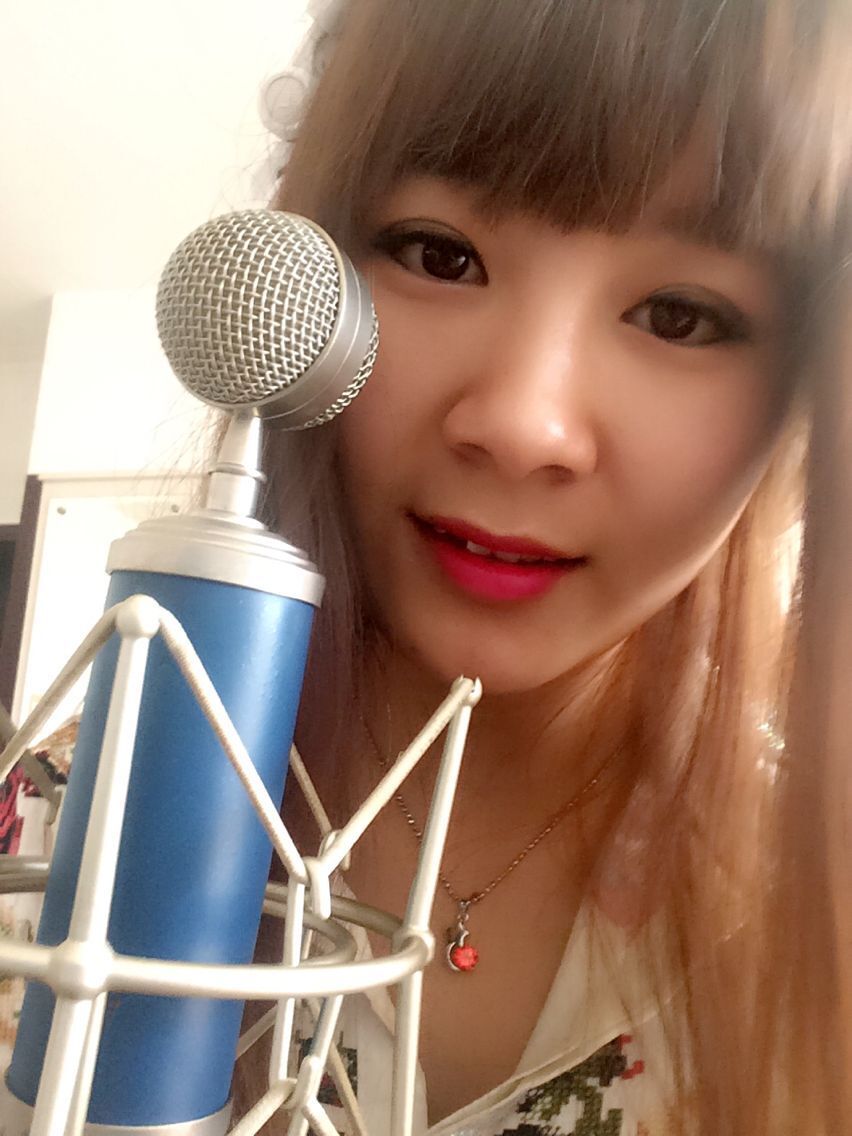 🌸唱情歌的小琦。的主播照片
