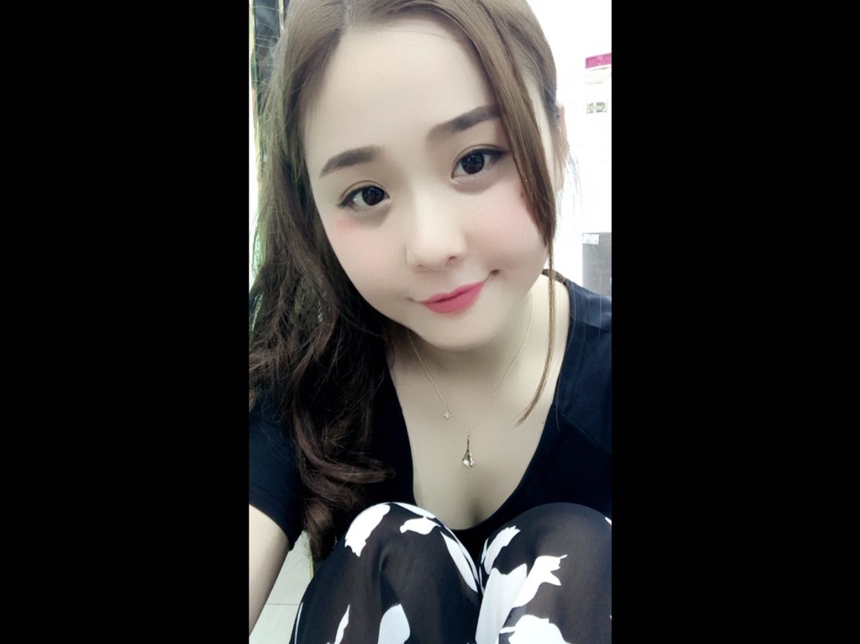 昵称违规，请重新修改的主播照片