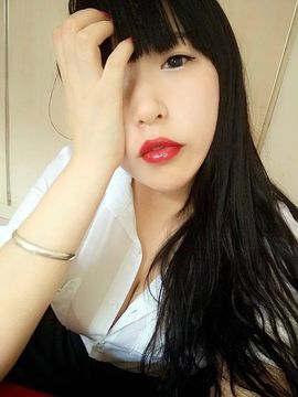 秀妍babay主播照片