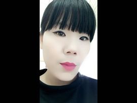 没人疼没人爱的茜茜主播照片