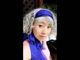 百变银丝雀主播照片