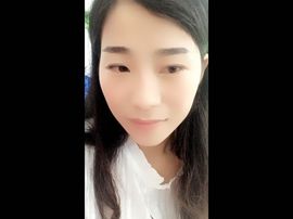 芳华芳芳主播照片
