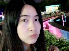 黛黛裙主播照片