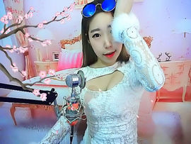 秀妍babay主播照片