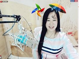 魅力女人唱民歌主播照片