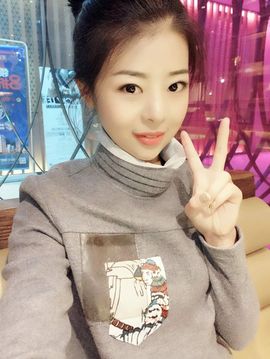 FLY虾扯蛋主播照片