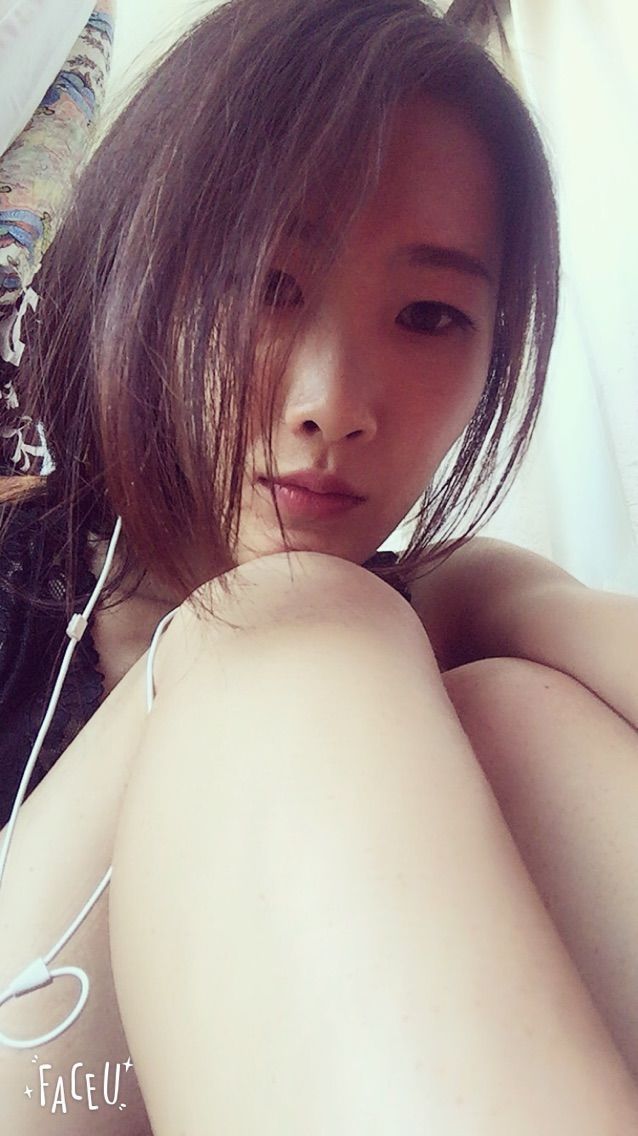 ◑んey，快樂大宝◐的主播照片