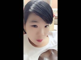 没人疼没人爱的茜茜主播照片