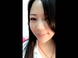 傻💕小巫主播照片