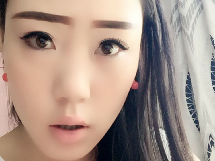 小👀妖精💗瑶宝主播照片