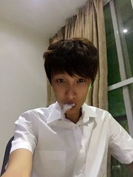 我爱玉燕罕主播照片
