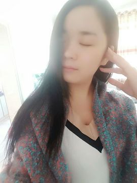 ⑦Xin~韩少主播照片