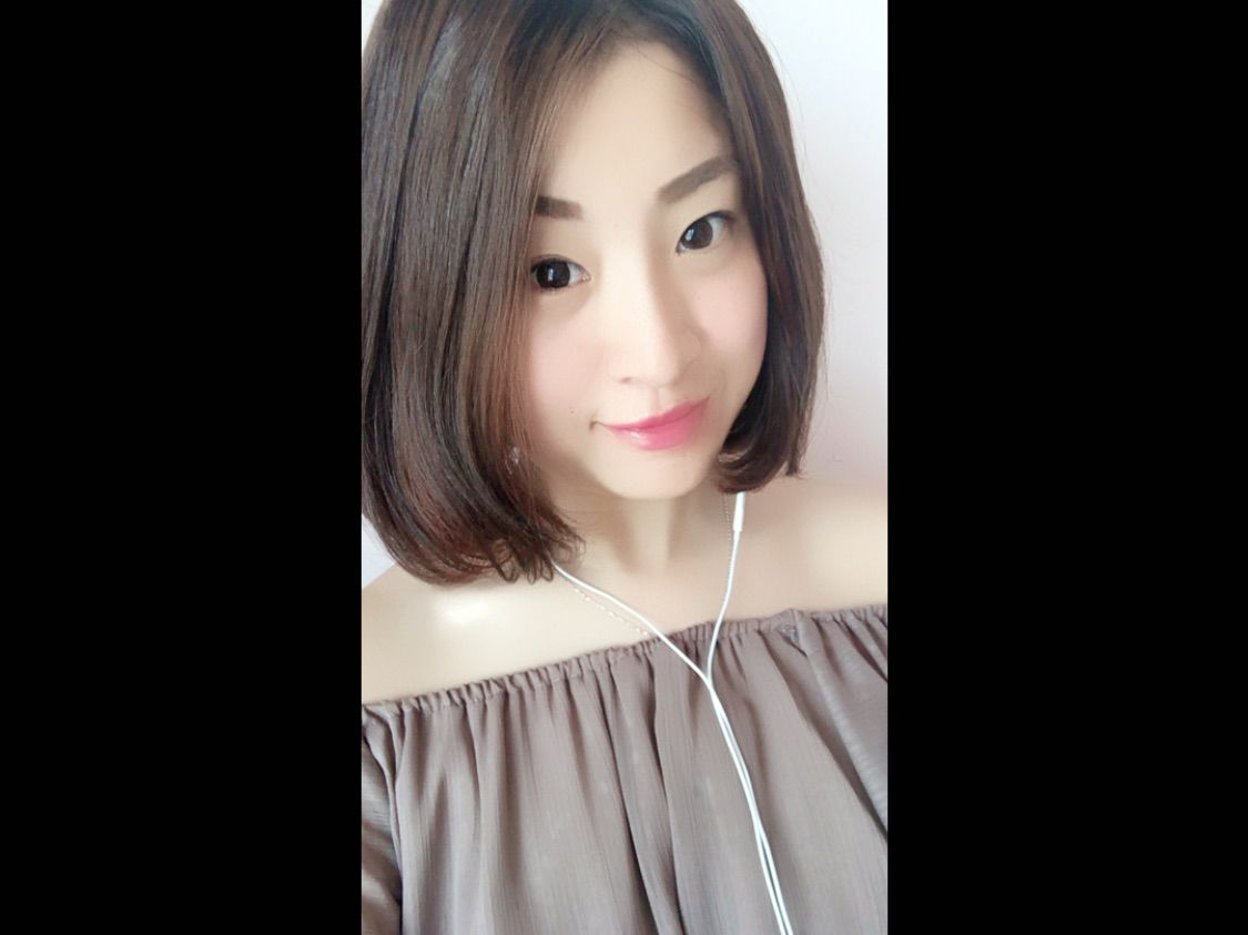 依一伊主播照片