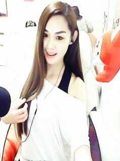吾de女神-岚姐的主播照片