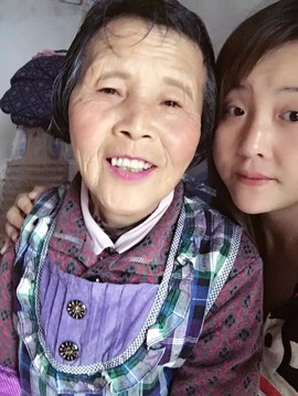 ↑↑↑↑↑安徽黄山主播照片