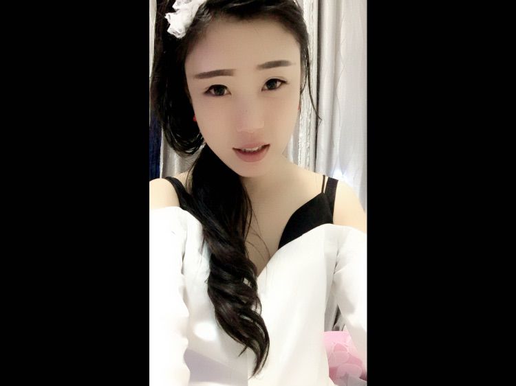 小👀妖精💗瑶宝的主播照片