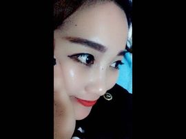 小隔路子ada主播照片