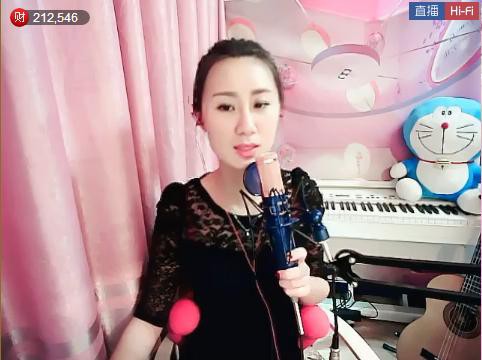 风中的风铃的图片