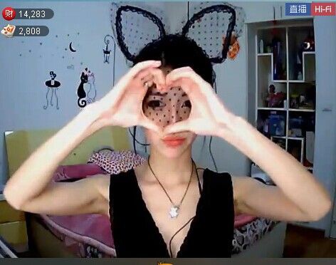 风中的风铃的图片