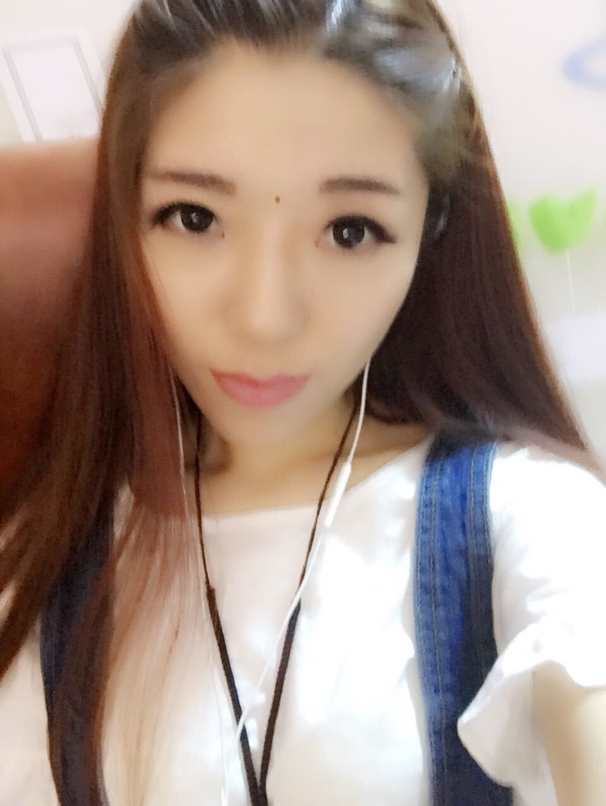 ♚丫头.的主播照片