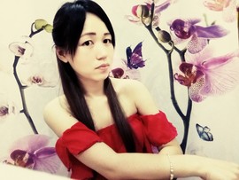 @洛洛✨主播照片