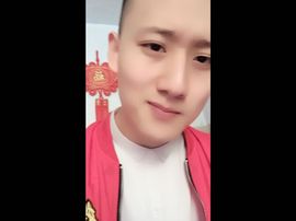 安洋，主播照片