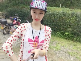 风中的风铃主播照片