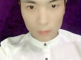 一毛不叭主播照片