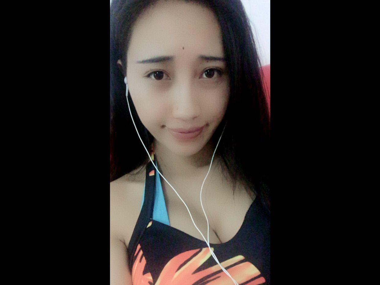 QK雪碧的主播照片