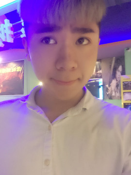 李小九。主播照片