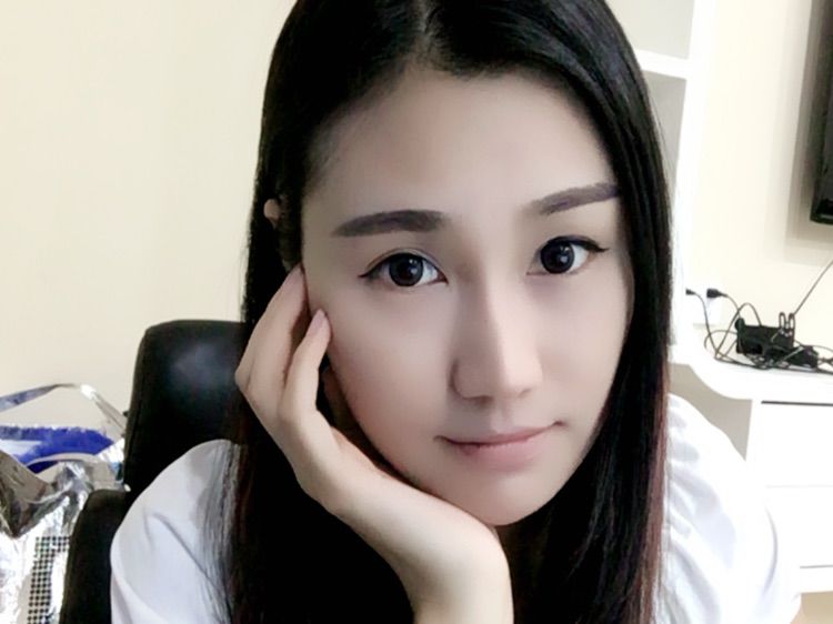 凌凌柒寶的主播照片
