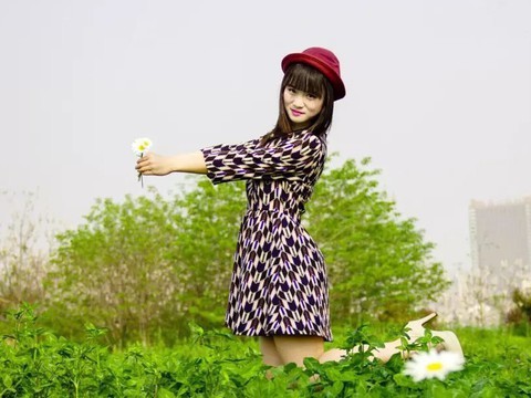 遥遥治嗓子暂别海报