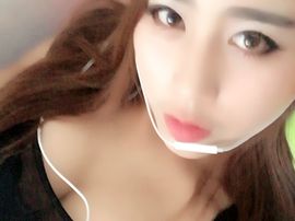 @香宝主播照片