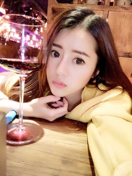 风中的风铃主播照片