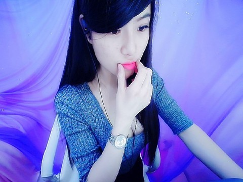 10﹏ℳ千夏❤️海报