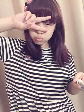 单眼皮小公举主播照片