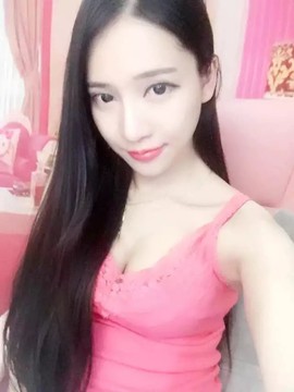 亲切家族主播照片