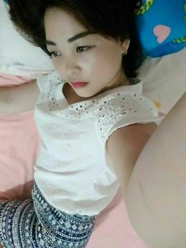 蚀骨💋冷美人主播照片