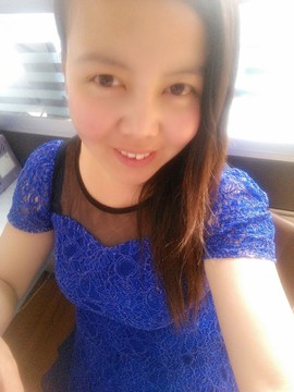 素颜～倾城主播照片