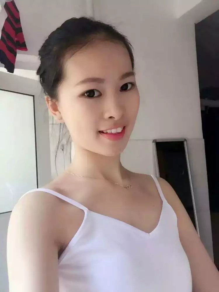 J。做妳的乖乖女*的主播照片