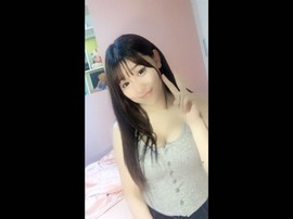 亲切家族主播照片