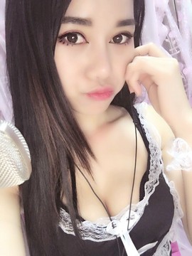 亲切家族主播照片