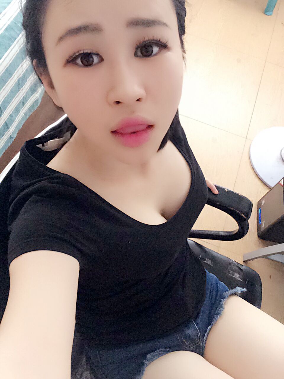 风中的风铃的图片