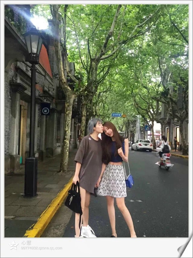 风中的风铃的图片