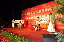 596068940主播照片