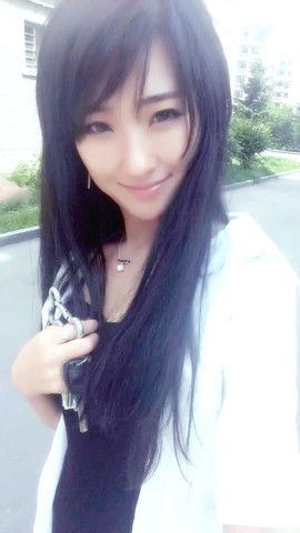 依诺♔休息主播照片