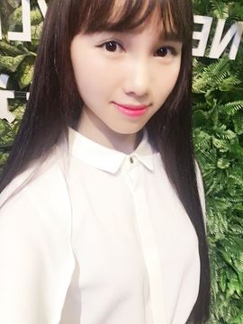无敌帅小八主播照片