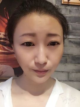 小满@前台接待主播照片