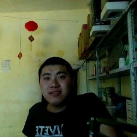 娱家正能量歌手子康主播照片