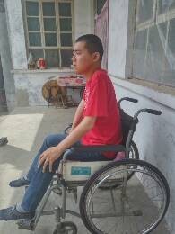 娱家正能量歌手子康主播照片